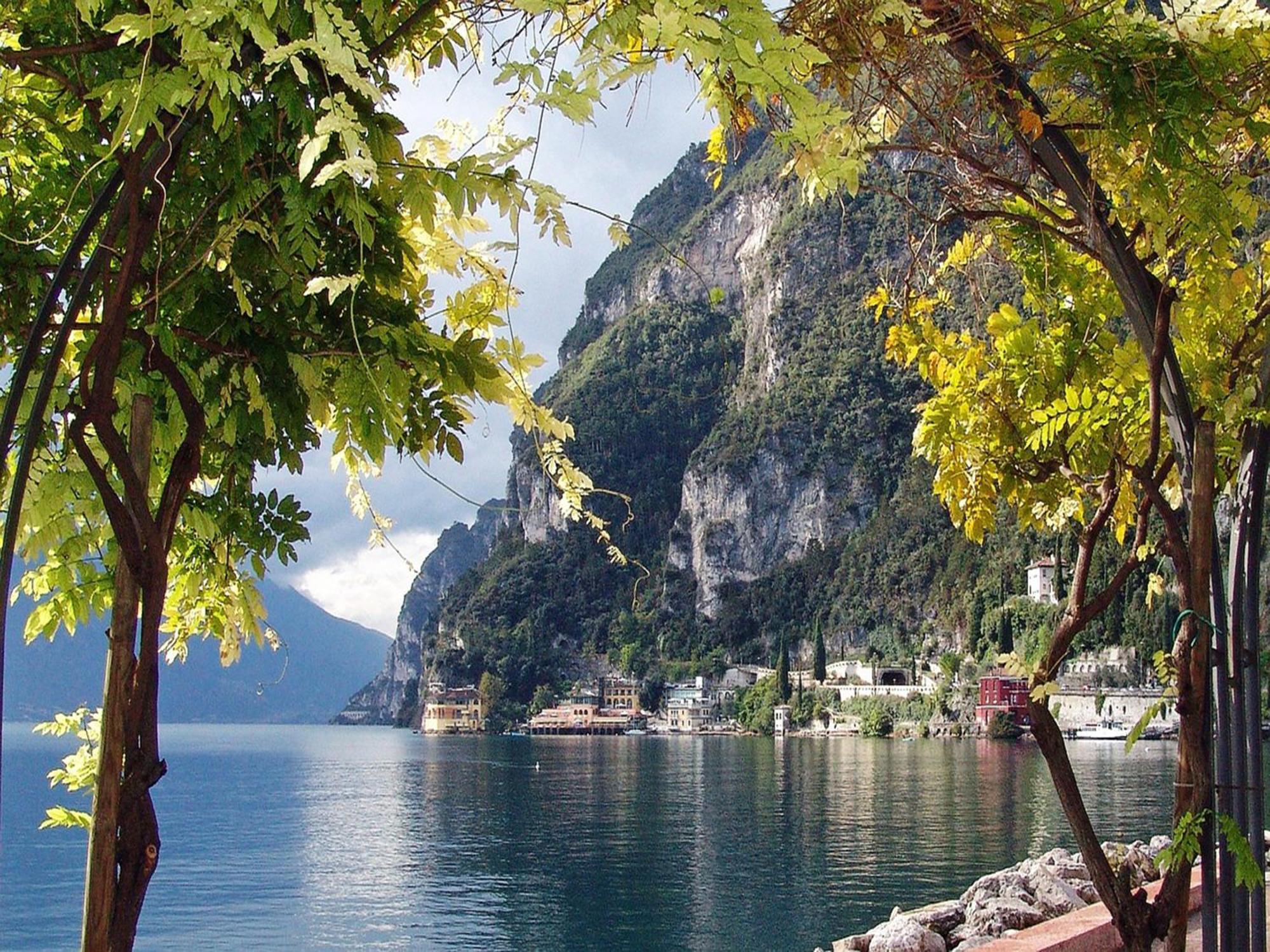 Infinity View Garda Lake Tenno Kültér fotó