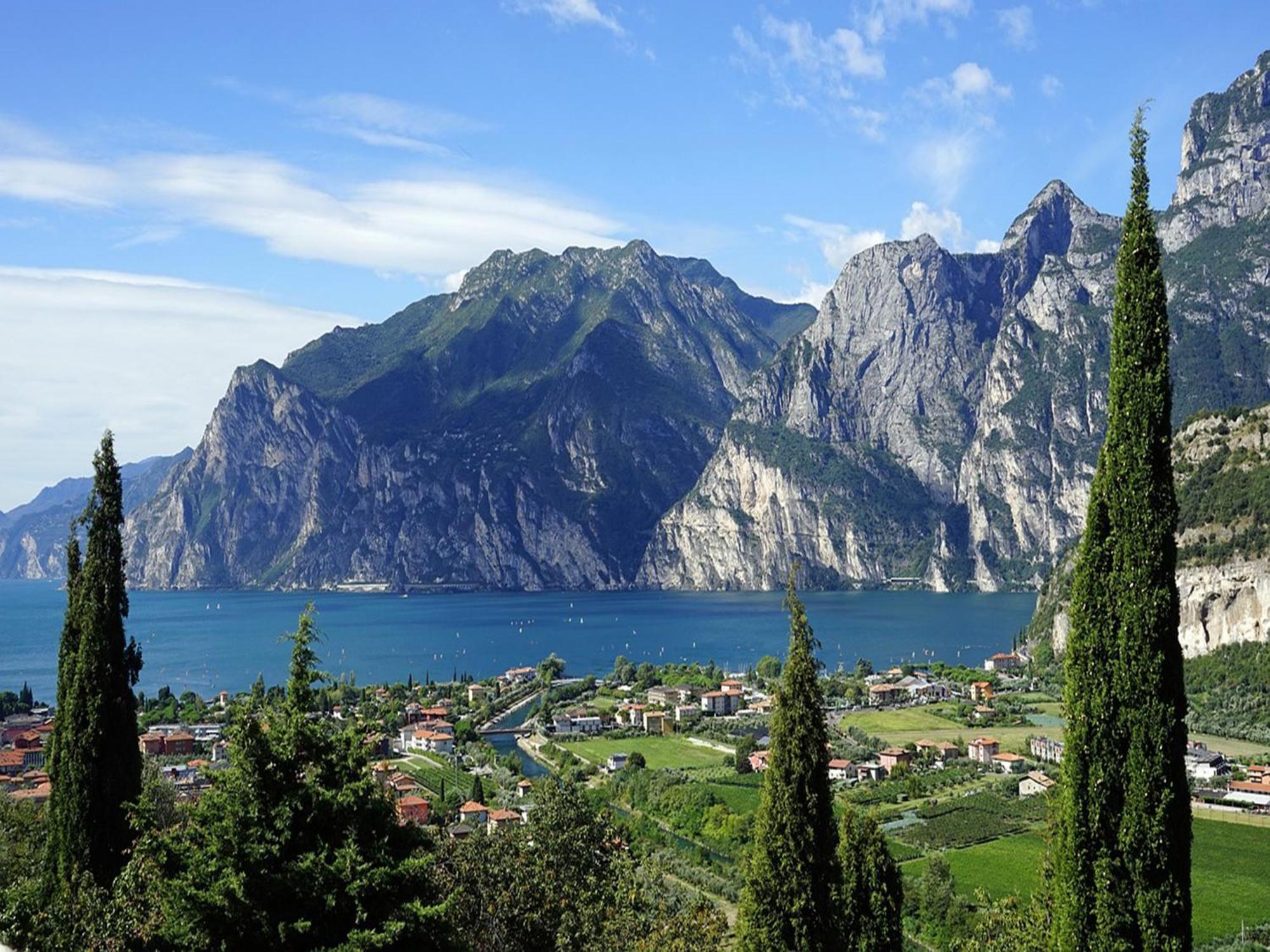 Infinity View Garda Lake Tenno Kültér fotó
