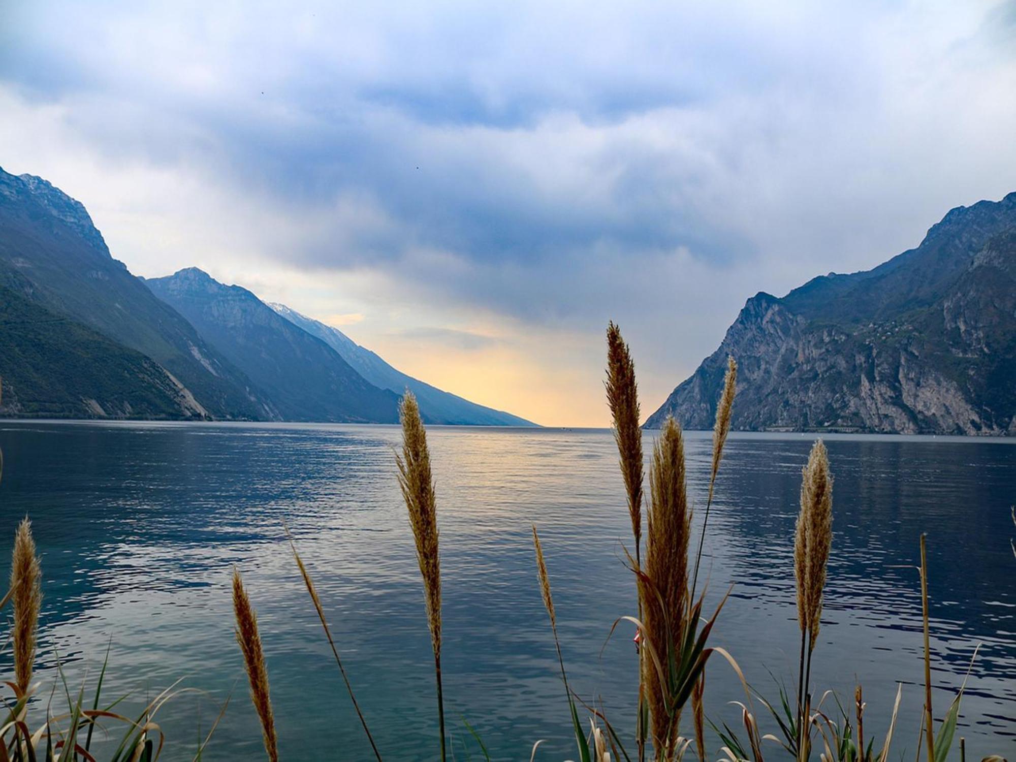 Infinity View Garda Lake Tenno Kültér fotó